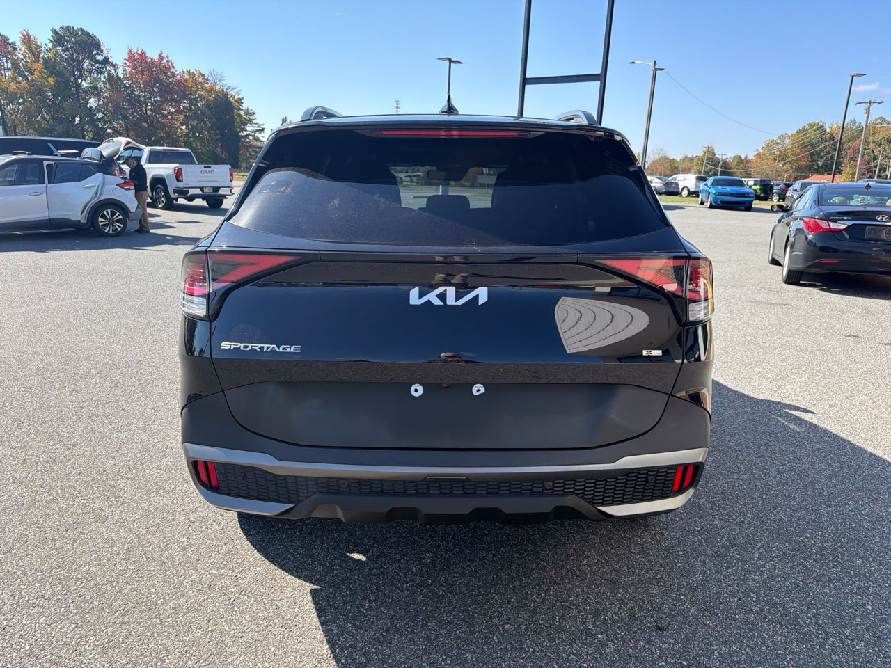 Used 2023 Kia Sportage X-Line w/ X-Line Premium Package AWD/4WD image 6