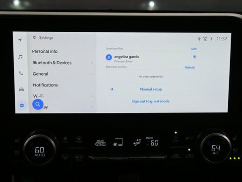 Used 2023 Toyota Highlander Platinum image 12