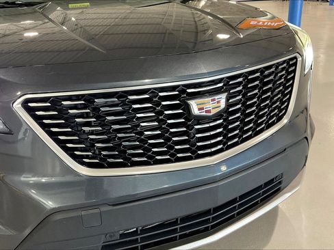 Used 2019 Cadillac XT4 Premium Luxury FWD image 33