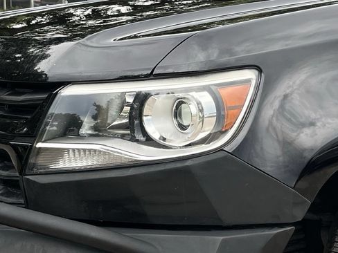 Used 2021 Chevrolet Colorado LT w/ Safety Package AWD/4WD image 26