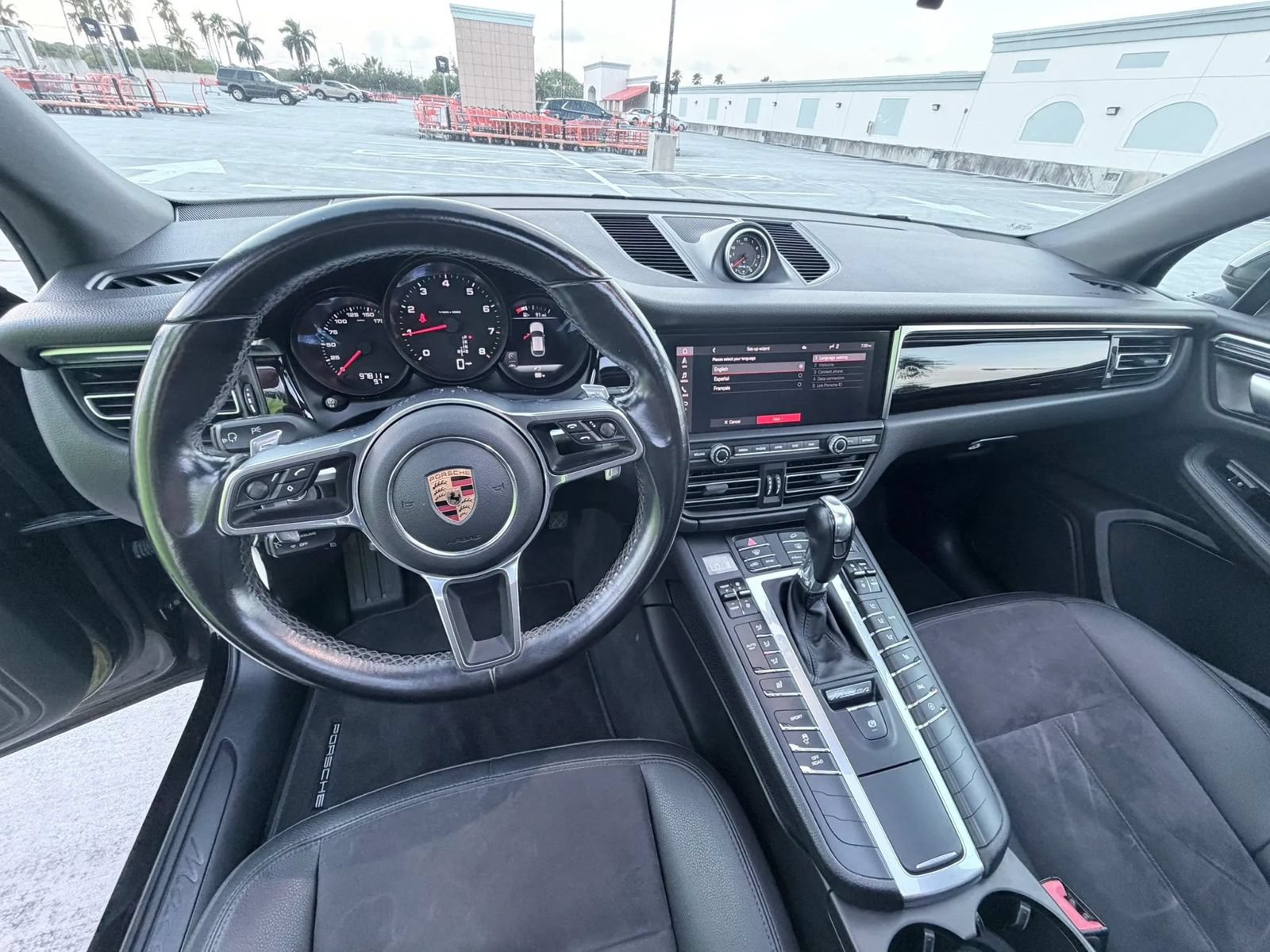 Used 2020 Porsche Macan AWD/4WD image 31