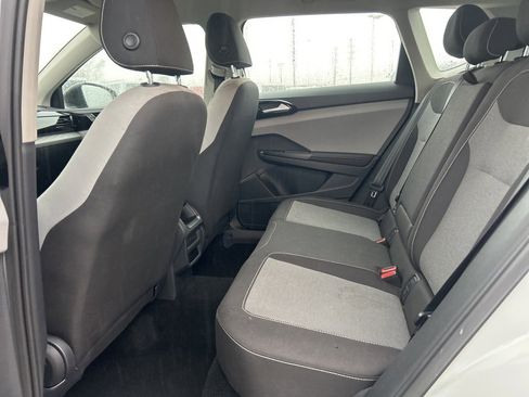 Used 2024 Volkswagen Taos S image 10