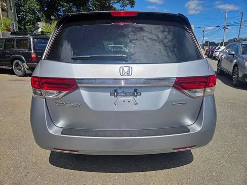Used 2016 Honda Odyssey SE image 9