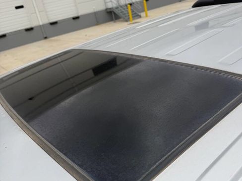 Used 2012 Ford F150 Raptor w/ Raptor Luxury Pkg image 13