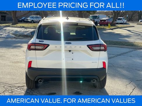 New 2026 Ford Escape ST-Line Select w/ Tech Pack #2 AWD/4WD image 4