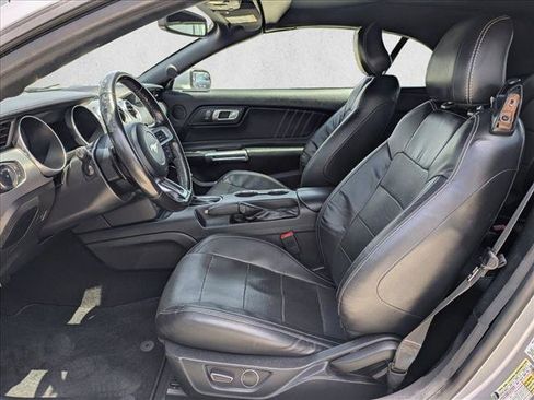Used 2019 Ford Mustang Premium RWD image 15