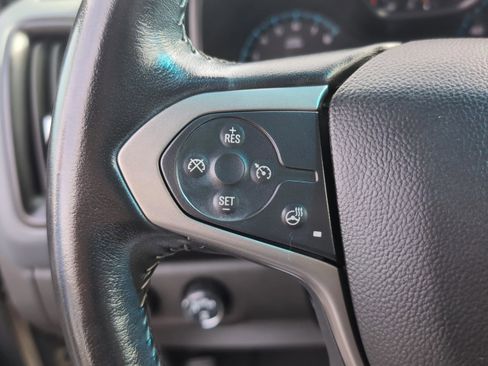 Used 2022 Chevrolet Colorado Z71 image 10