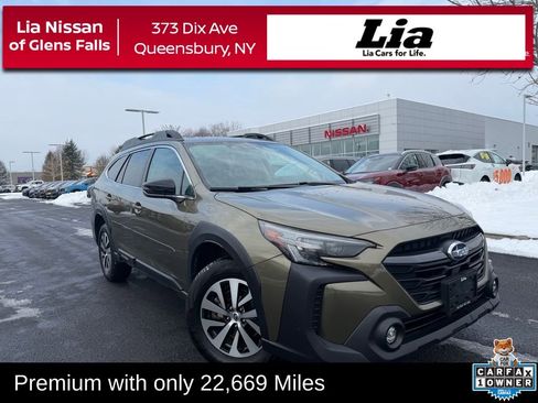 Used 2024 Subaru Outback Premium image 1