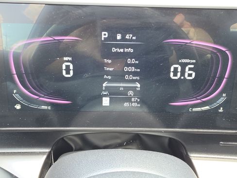 Used 2024 Kia Sportage EX FWD image 18