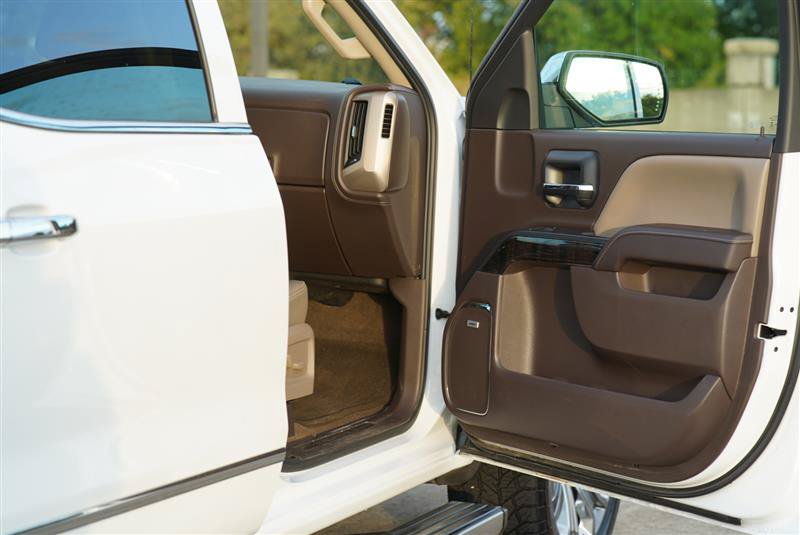 Used 2016 GMC Sierra 1500 Denali w/ Denali Ultimate Package AWD/4WD image 71