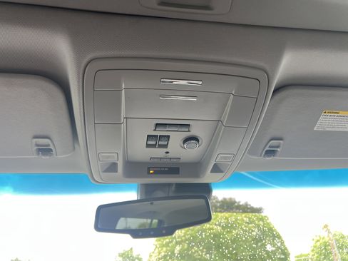 Used 2019 Chevrolet Suburban LT AWD/4WD image 30