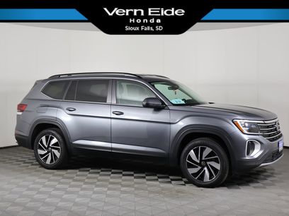 Used 2025 Volkswagen Atlas SE