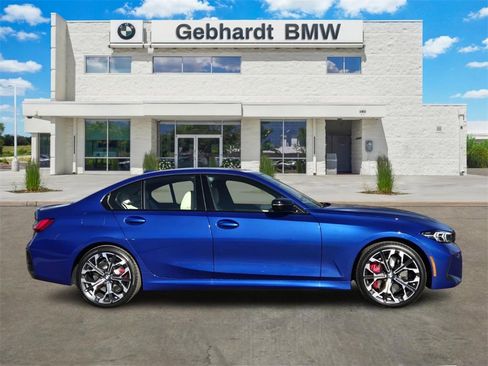 New 2026 BMW 330i xDrive Sedan w/ M Sport Package image 4