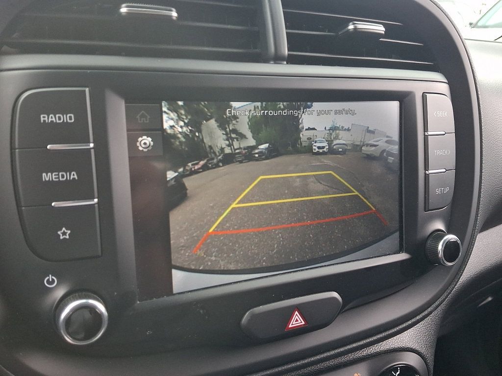 Used 2024 Kia Soul LX w/ Option Group 015 FWD image 33