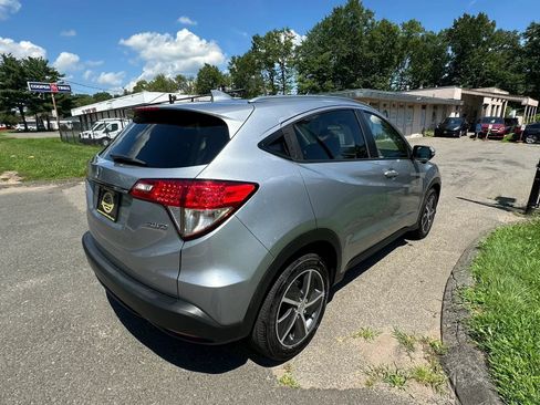 Used 2021 Honda HR-V EX image 5