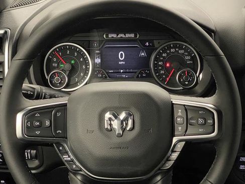 New 2026 RAM 1500 4x4 Crew Cab image 17