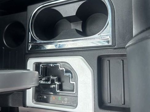 Used 2018 Toyota Tundra Limited w/ Limited Premium Package image 29
