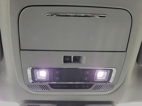 Used 2025 Ford F150 Lariat w/ Equipment Group 501A Mid AWD/4WD image 19