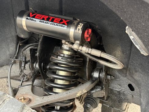 Used 2014 GMC Sierra 1500 SLE image 14