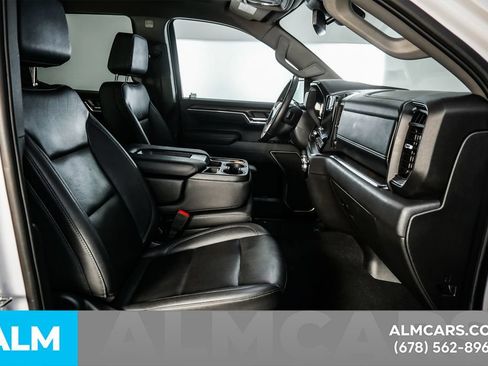 Used 2025 GMC Sierra 1500 SLT RWD image 19
