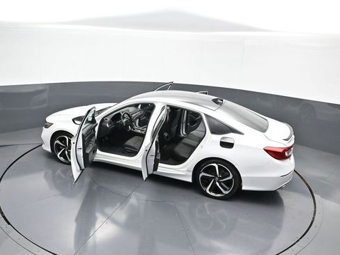 Certified 2022 Honda Accord Sport image 43