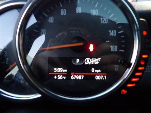 Used 2016 MINI Cooper 4-Door Hardtop image 21