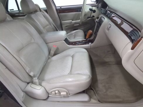 Used 2000 Cadillac Seville STS w/ Convenience Pkg FWD image 26