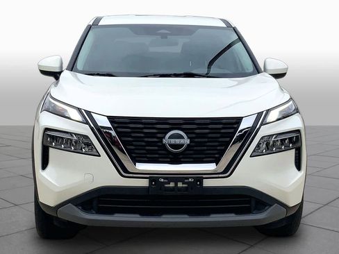 Used 2023 Nissan Rogue SV FWD image 4