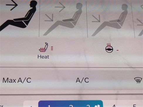 Used 2022 Jeep Compass High Altitude image 24