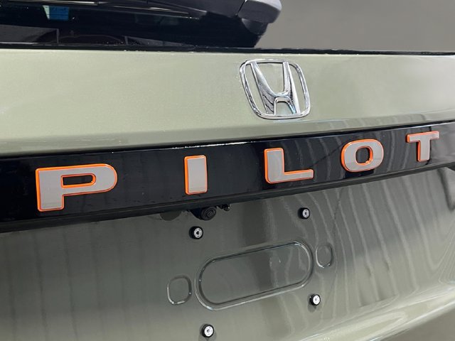 New 2026 Honda Pilot TrailSport image 6
