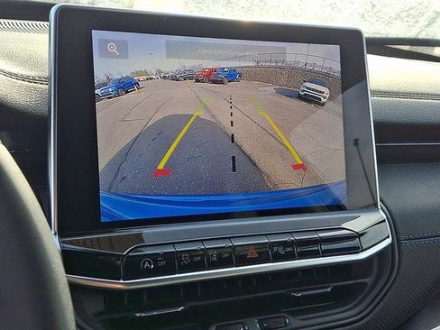 New 2026 Jeep Compass Limited image 14