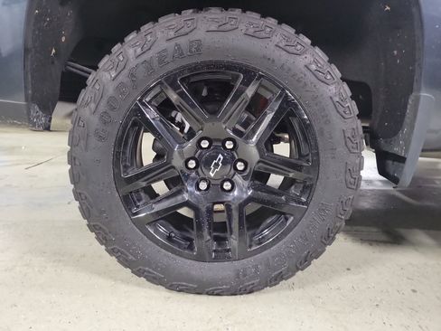 Used 2022 Chevrolet Silverado 1500 LT Trail Boss w/ Safety Package image 6