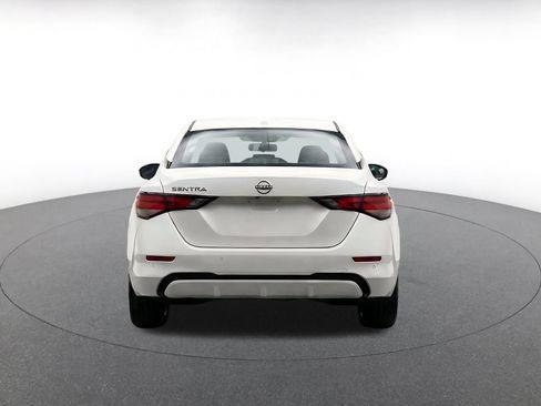 Used 2025 Nissan Sentra SV FWD image 6