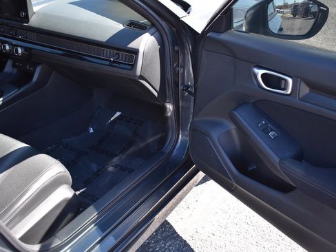 Used 2024 Honda Civic Sport image 14