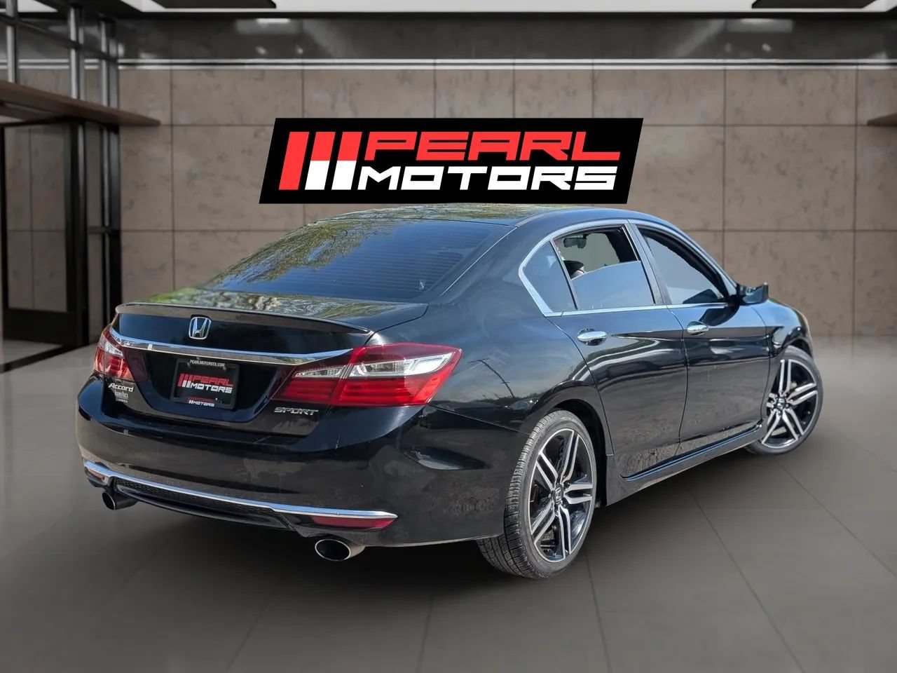 Used 2016 Honda Accord Sport image 6