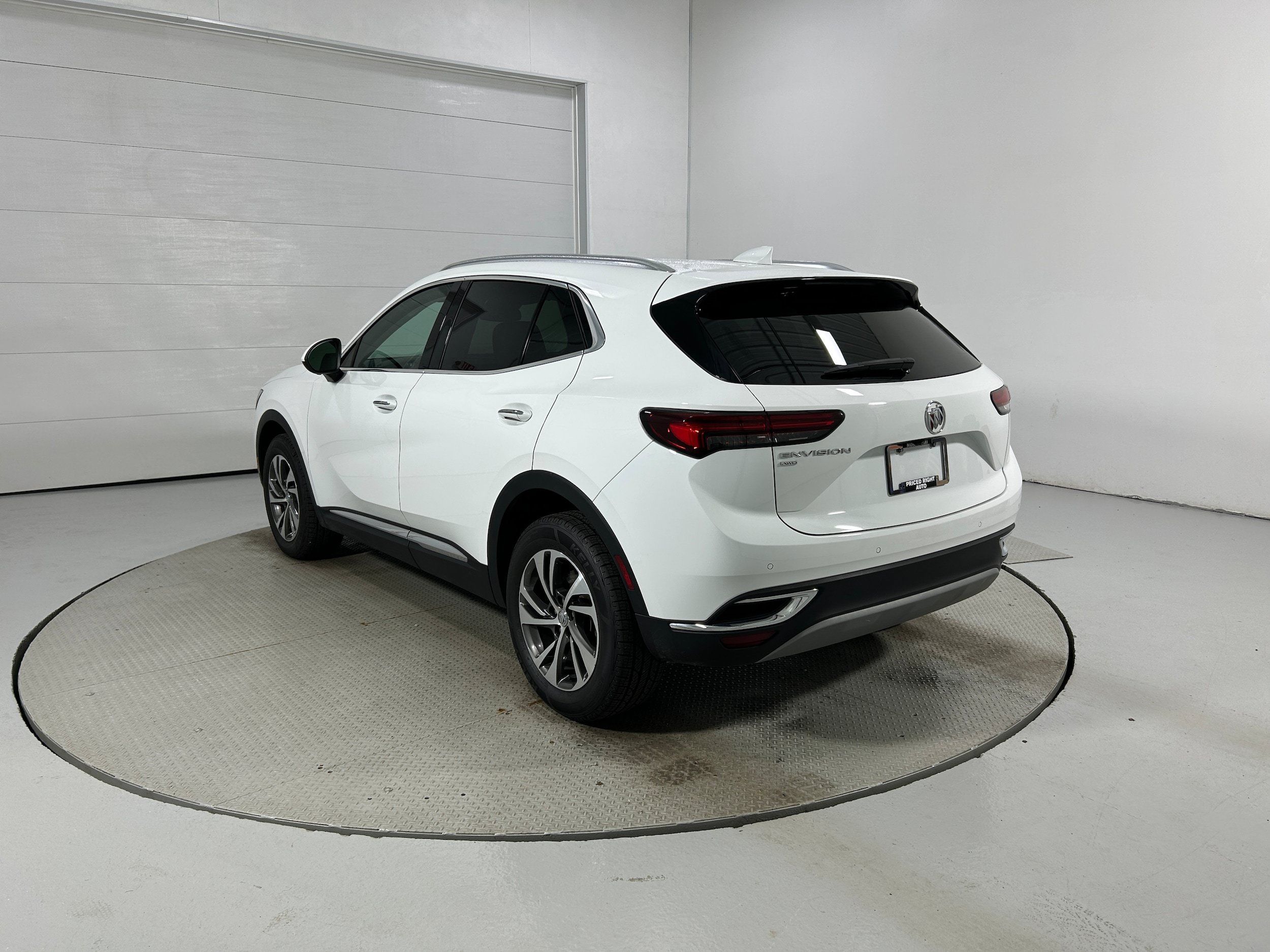 Used 2022 Buick Envision Essence w/ Technology Package I AWD/4WD image 23