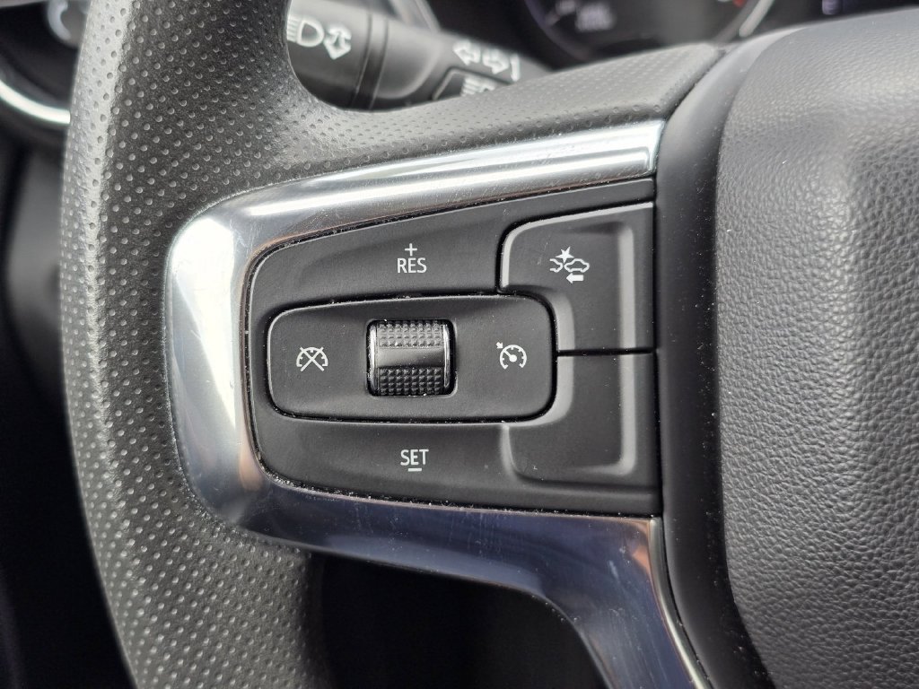 Used 2024 Chevrolet Blazer LT w/ Convenience Package FWD image 31