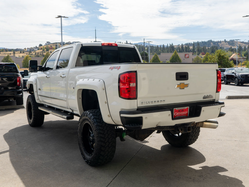 Used 2017 Chevrolet Silverado 3500 High Country AWD/4WD image 5