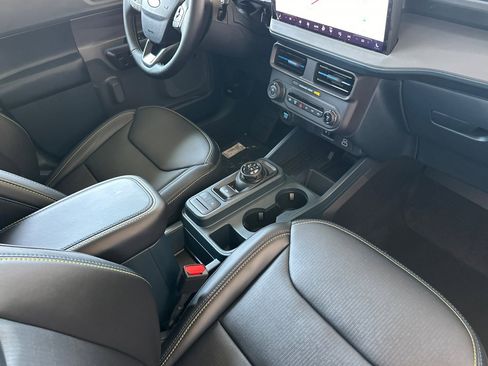 New 2025 Ford Maverick Lobo image 15