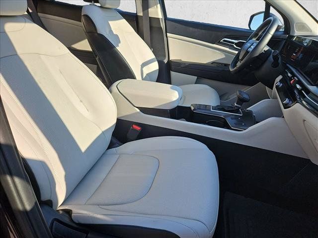 Used 2026 Kia Sportage EX w/ EX Panorama Roof Package FWD image 22