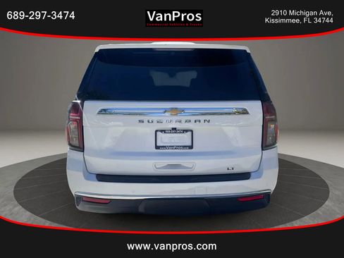 Used 2023 Chevrolet Suburban LT image 4