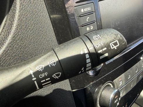 Used 2020 Nissan Rogue S AWD/4WD image 26