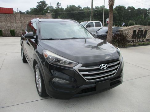 Used 2018 Hyundai Tucson SEL FWD image 11