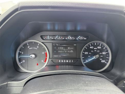 Used 2017 Ford F250 XLT image 16