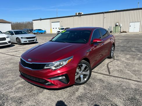 Used 2020 Kia Optima S image 1