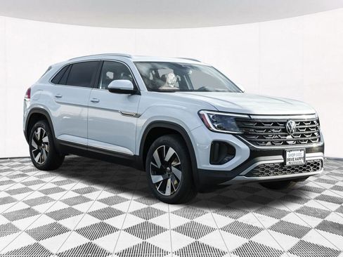 New 2026 Volkswagen Atlas Cross Sport SEL image 13