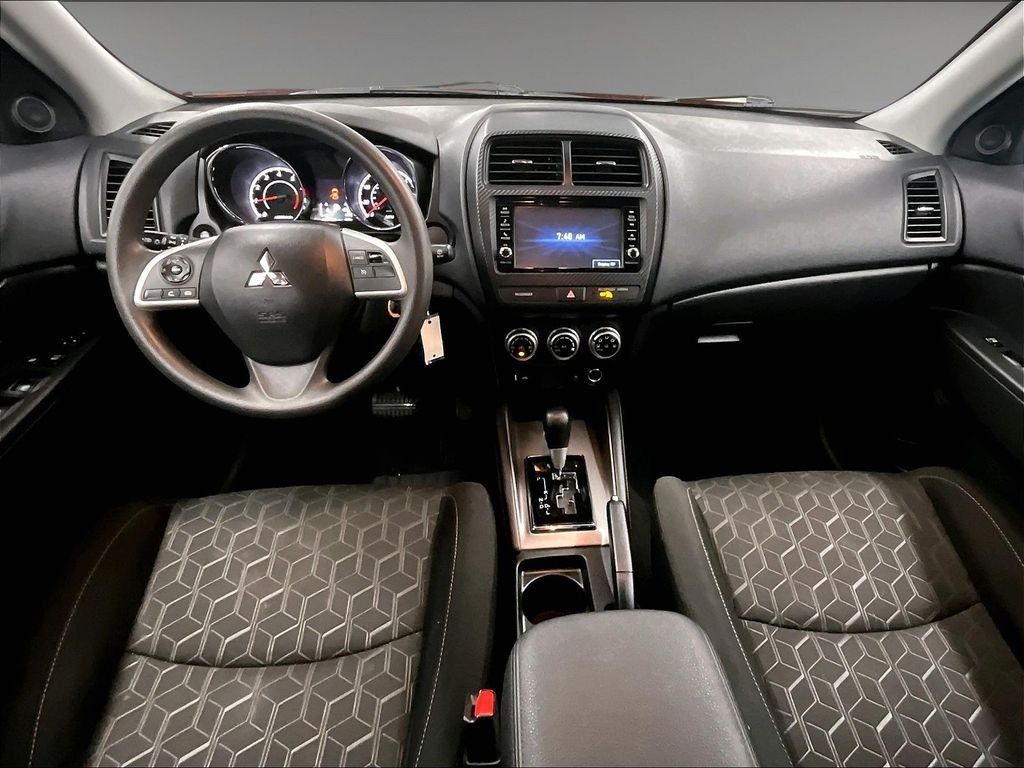 Used 2024 Mitsubishi Outlander Sport ES AWD/4WD image 21