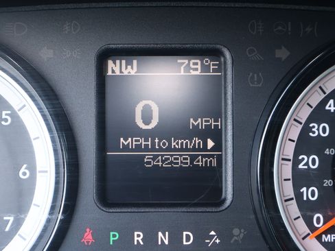 Used 2018 RAM 2500 Tradesman w/ Popular Equipment Group RWD image 3