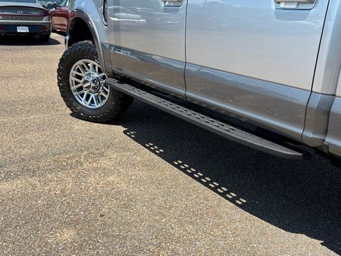 Used 2022 Ford F250 Lariat w/ Tremor Off-Road Package AWD/4WD image 53