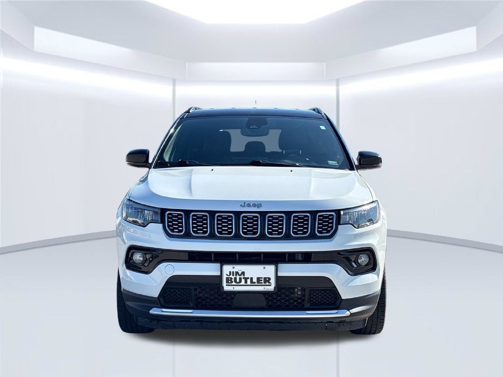 Used 2025 Jeep Compass Limited AWD/4WD image 11